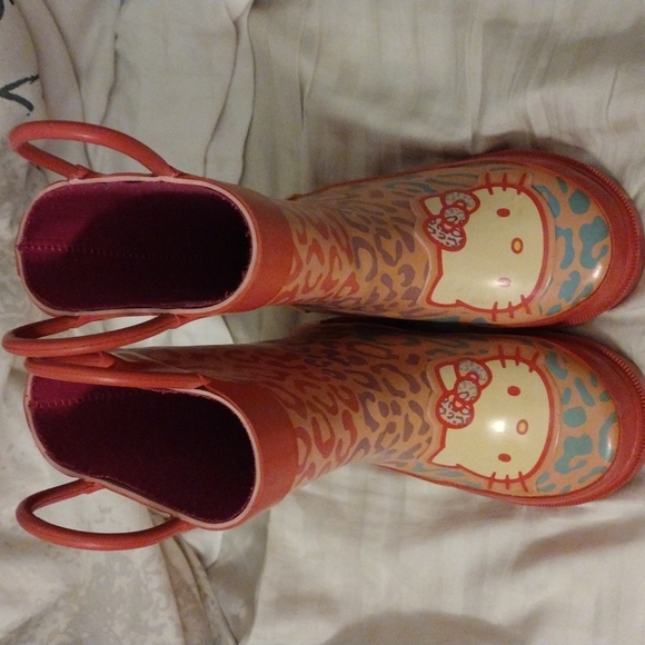 Hello Kitty Other - Hello Kitty Rain boots  (XS 5/6 Toddler)